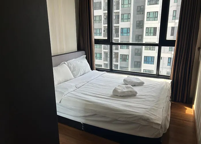 Aparthotel The Base Pattaya